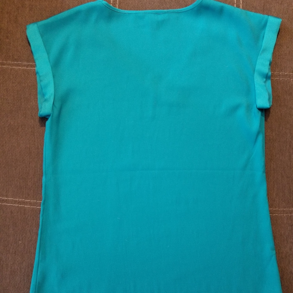 Express Blouse - Picture 6 of 6